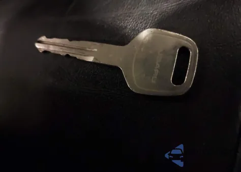 2000 Subaru Outback Limited from USA, damaged, VIN 4S3BH6860Y7624669